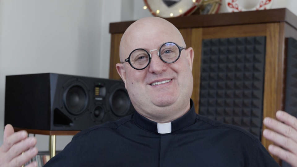 Cascais Fest Pela Paz: Padre Guilherme, HMB und weitere Künstler treten in Carcavelos auf