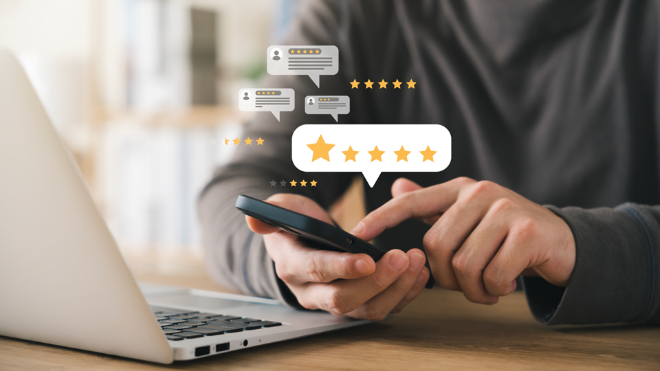 The reviews you leave online can give clues to scammers: understand the risk