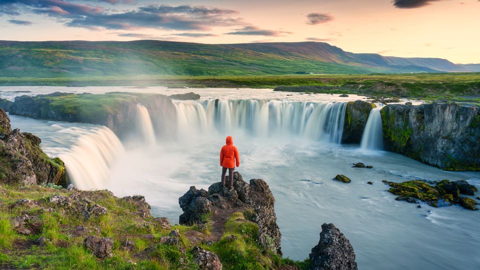 Tirar más fotografias nunca valeu tanto dinheiro: podes ganhar uma viagem à Islândia e 43 mil euros Tirar más fotografias nunca valeu tanto dinheiro: podes ganhar uma viagem à Islândia e 43 mil euros