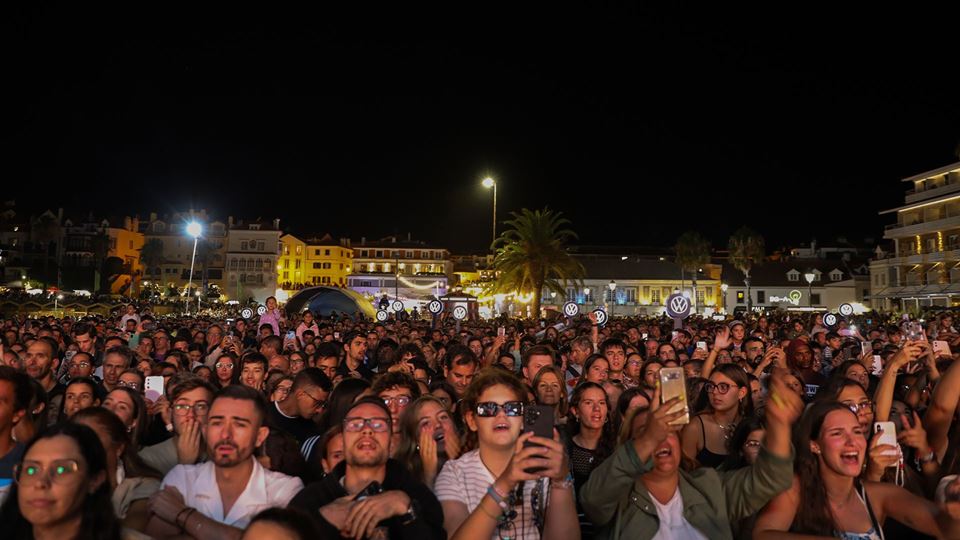 Vai às Festas do Mar, em Cascais, e ganha um passe VIP com a RFM e com o Volkswagen Golf Vai às Festas do Mar, em Cascais, e ganha um passe VIP com a RFM e com o Volkswagen Golf