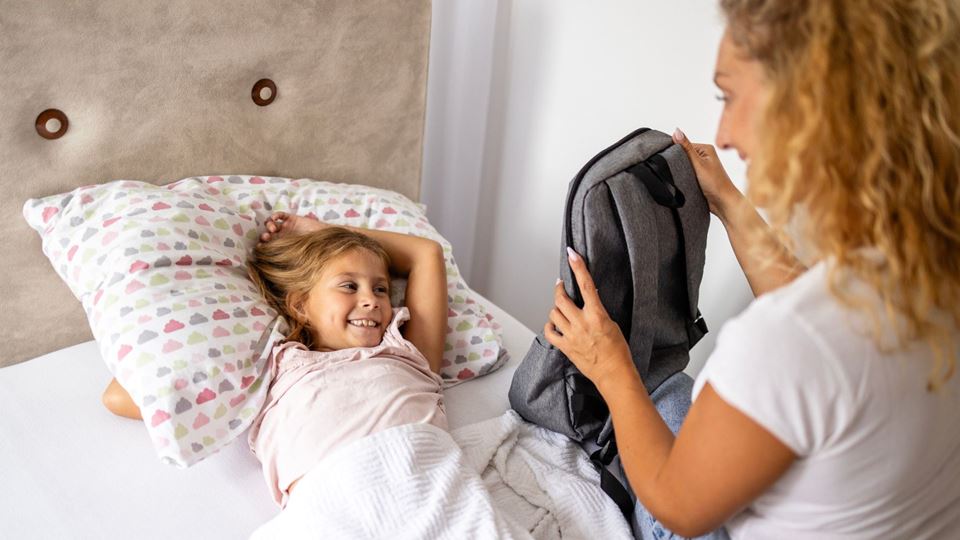 Ritorno a scuola: a che ora devono andare a letto i bambini? Vedi il programma consigliato per età