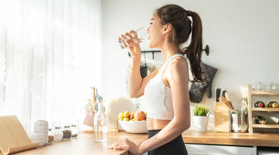 Beber água antes das refeições ajuda mesmo a emagrecer? O que diz a ciência Beber água antes das refeições ajuda mesmo a emagrecer? O que diz a ciência