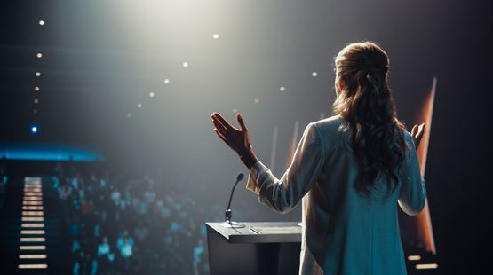 Universidade de Aveiro recebe Atualiza-te 2026 com Philip Kotler em destaque
