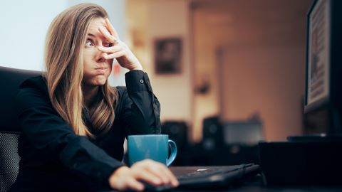 Porque é que coramos quando ficamos envergonhados (e o que isso revela)