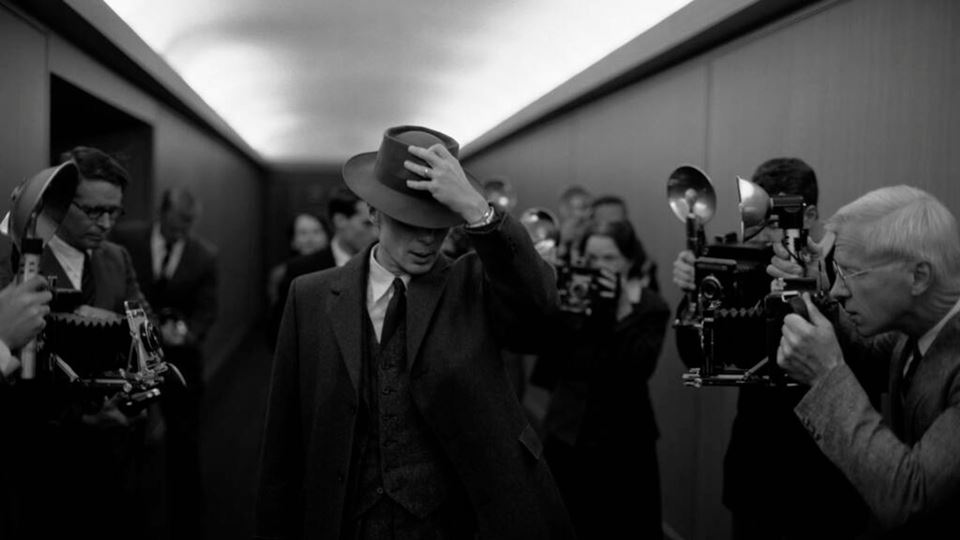 Há um erro no filme Oppenheimer que está a inundar as redes sociais