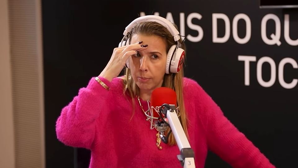 Ana Garcia Martins: "POD-iam pagar-me por isto!"