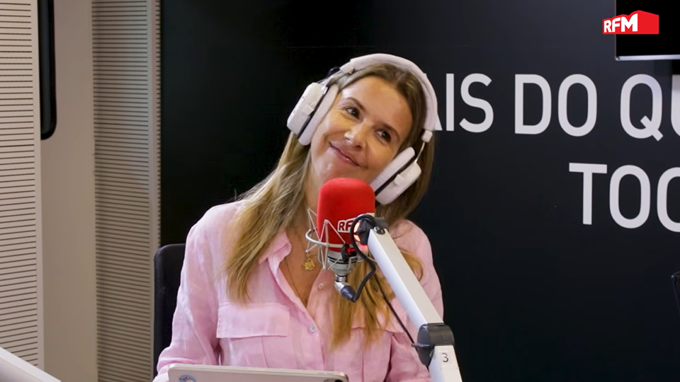 Ana Garcia Martins inventa músicas pedagógicas para temas que ninguém quer explicar Ana Garcia Martins inventa músicas pedagógicas para temas que ninguém quer explicar