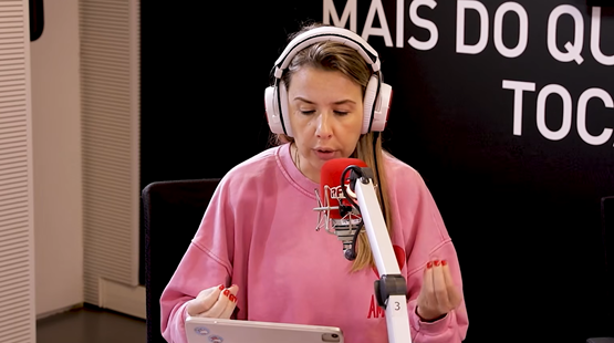 "Temos de combinar" e outras frases que ninguém leva a sério - Ana Garcia Martins explica "Temos de combinar" e outras frases que ninguém leva a sério - Ana Garcia Martins explica
