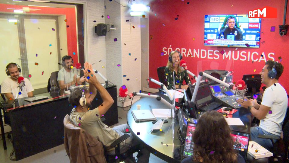 Carolina Caires do Funchal acertou na voz